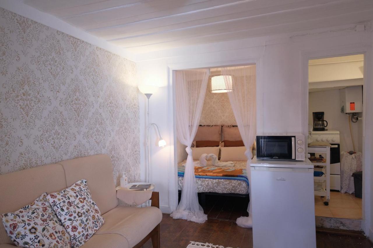 Beco Das Canas Apartment Lisbon Luaran gambar